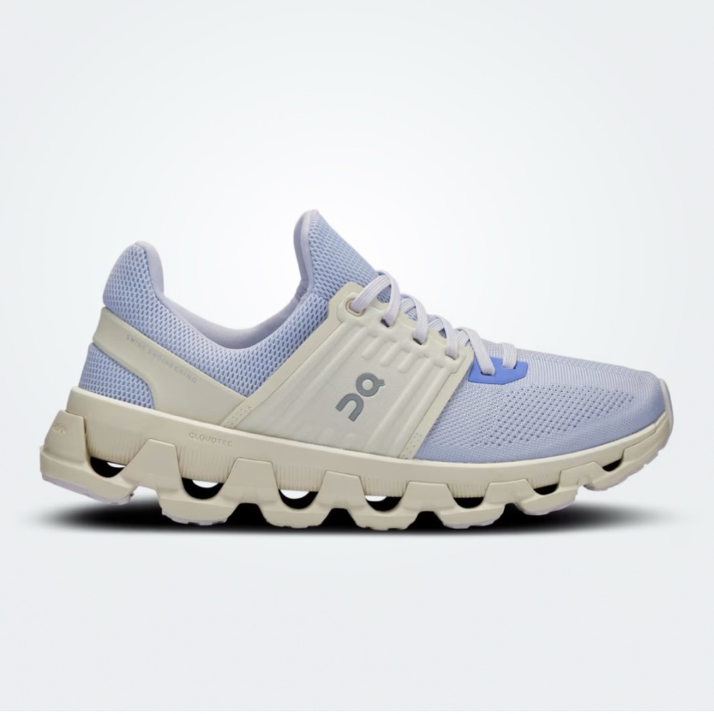 ON Cloudswift 3 AD Sneakers-Cream